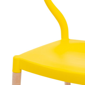 Lot de 2 chaises en résine jaune et bois d'hêtre avec accoudoir, Megane