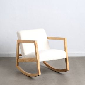 Fauteuil à bascule en bois d'hévéa naturel tissu bouclette ivoire, Kalen