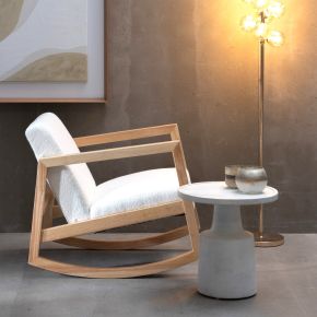 Fauteuil à bascule en bois d'hévéa naturel tissu bouclette ivoire, Kalen