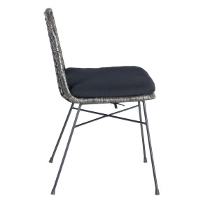 Chaise en rotin naturel grise avec coussin noir, Malawi